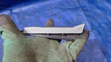 Накладка крепления зеркала передняя Lancer Cedia 2001 9 4G15