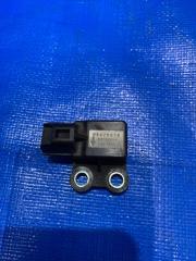 Запчасть датчик удара airbag MITSUBISHI Lancer Cedia 2000