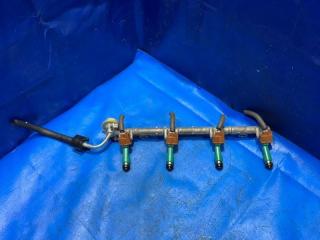 Фото запчасти топливная рейка с форсунками Toyota Camry 2004 контрактная запчасть Запчасть топливная рейка с форсунками Toyota Camry 2004