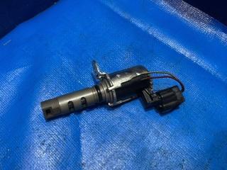 Фото запчасти клапан vvt-i Toyota Camry 2004 контрактная запчасть Запчасть клапан vvt-i Toyota Camry 2004