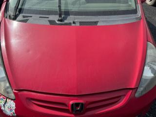 Запчасть капот передний Honda Fit 2001