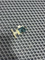 Запчасть клапан вакуумный Toyota Platz 2001