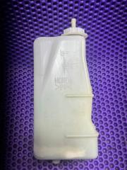 Запчасть бачок расширительный Honda Fit 2001