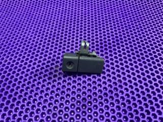 Запчасть ручка бардачка Toyota Camry Gracia 1997