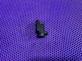 Запчасть насос омывателя передний Toyota Camry Gracia 1997