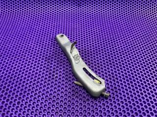 Запчасть кронштейн генератора Toyota Camry Gracia 1997