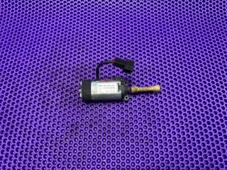 Запчасть мотор рулевой колонки Mercedes-Benz S-Class 2001