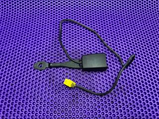 Запчасть замок ремня безопасности с проводкой Mercedes-Benz S-Class 2001