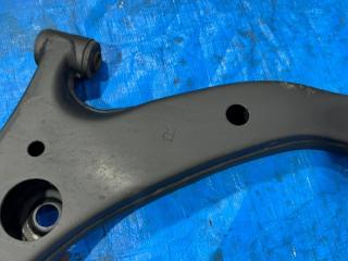 Рычаг подвески нижний передний правый Corolla 1998 AE100 5A-FE