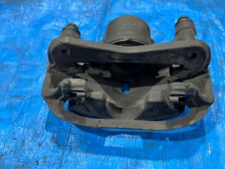 Суппорт тормозной передний правый Corolla 1998 AE100 5A-FE