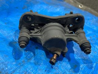 Суппорт тормозной передний левый Corolla 1998 AE100 5A-FE