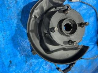 Ступица с поворотным кулаком передняя левая Toyota Corolla AE100 5A-FE