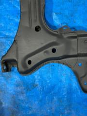 Подрамник двигателя Toyota Corolla AE100 5A-FE