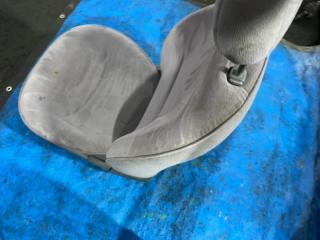 Сиденье переднее левое Platz 2001 SCP11 1SZFE