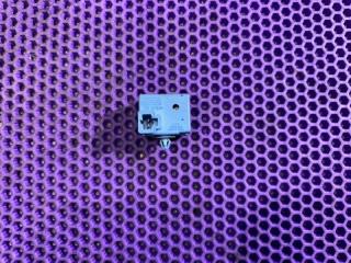 Запчасть реле Toyota Land Cruiser 2008