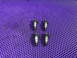 Фото запчасти форсунка топливная Honda City 1999 контрактная запчасть Запчасть форсунка топливная Honda City 1999