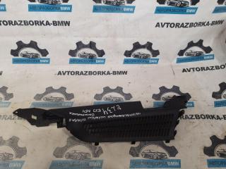 Направляющая шторки багажника правая BMW X5 2003