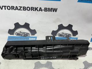 Кронштейн радиатора правый BMW 1 2008