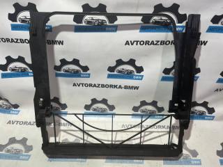 Рамка радиатора BMW X5 2006