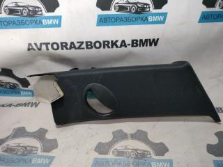 Обшивка стойки задняя левая BMW X5 2005