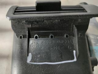 Дефлектор обдува правый X5 2005 E53 M57D30 306D2 Дефлектор обдува правый X5 2005 E53 M57D30 306D2