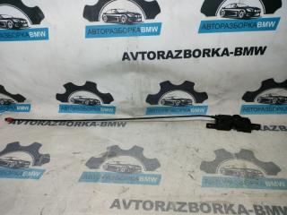 Замок борта багажника левый BMW X5 E53 M57D30 306D2 Замок борта багажника левый BMW X5 E53 M57D30 306D2