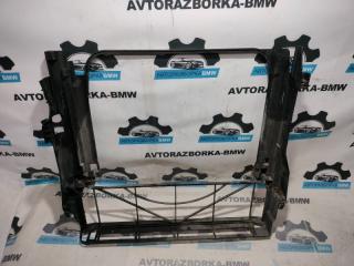 Рамка радиатора BMW X5 2005