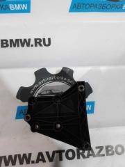 Кронштейн компрессора кондиционера BMW 5 2004