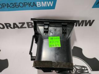 Дефлектор обдува правый X5 2002 E53 M54B30 306S3 Дефлектор обдува правый X5 2002 E53 M54B30 306S3