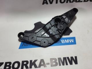 Запчасть кронштейн BMW 5 2012