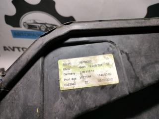 Крышка салонного фильтра 5 2012 F10 N47D20C Крышка салонного фильтра 5 2012 F10 N47D20C