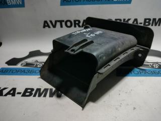 Воздуховод тормозов левый BMW 5 F10 N47D20C Воздуховод тормозов левый BMW 5 F10 N47D20C