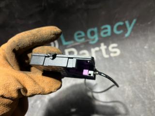 Антенна Bluetooth X5 2005 E53 M57D30 306D2 Антенна Bluetooth X5 2005 E53 M57D30 306D2