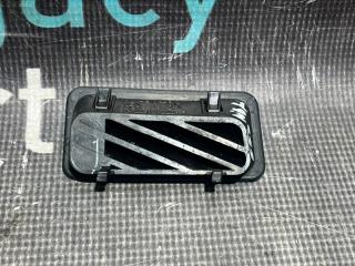 Дефлектор воздушный правый BMW X5 E53 N62B44