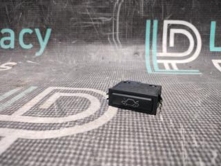 Кнопка открывания багажника BMW X5 2004