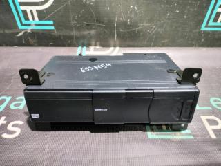 Запчасть cd-чейнджер BMW X5 2003 E53 M54B30 306S3 65126913388 контрактная CD-Чейнджер BMW X5 2003 E53 M54B30 306S3 65126913388 контрактная