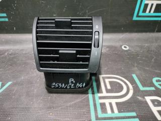 Дефлектор обдува правый X5 2004 E53 N62B44