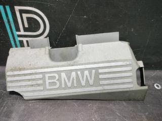 Декоративная крышка двигателя правая BMW X5 2004