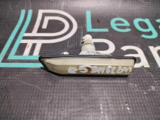 Повторитель поворота левый BMW X5 2004