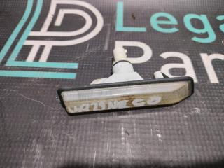 Повторитель поворота правый BMW X5 2004