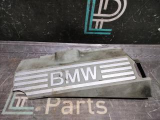 Декоративная крышка двигателя правая BMW X5 2004