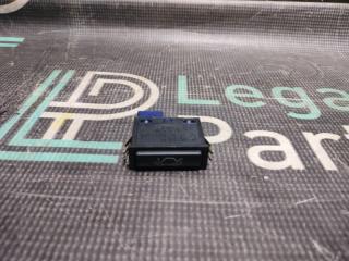 Кнопка открывания багажника BMW X5 2005