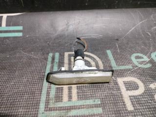 Повторитель поворота правый BMW X5 2005