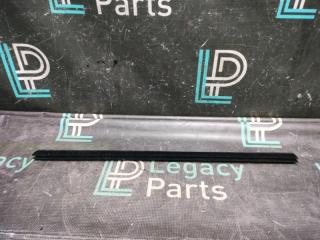 Уплотнитель стекла двери задний правый BMW X5 2007