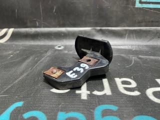 Кронштейн бампера передний левый BMW 5 1999