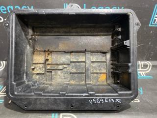 Ниша аккумулятора BMW X5 2005