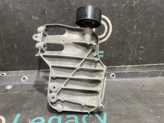 Запчасть кронштейн компрессора кондиционера BMW X5 2010