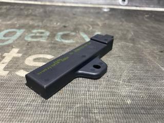 Фото запчасти антенна бесключевого доступа BMW 5 2012 контрактная запчасть Запчасть антенна бесключевого доступа BMW 5 2012