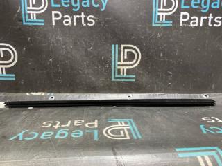 Уплотнитель стекла двери передний правый BMW X5 2012