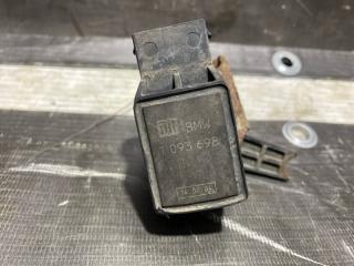 Датчик дорожного просвета задний левый BMW X5 2004